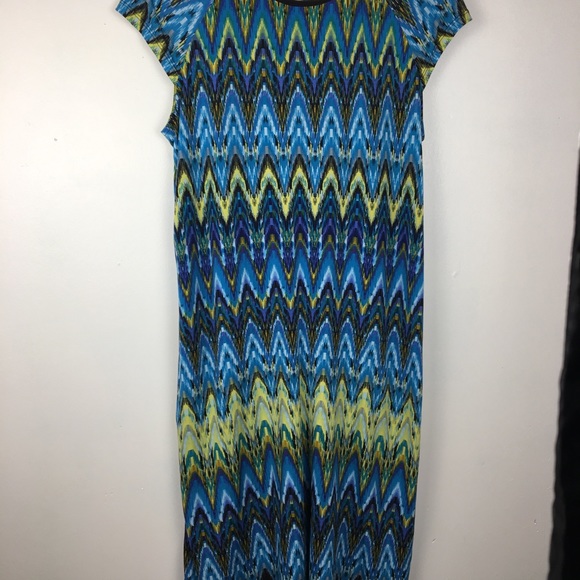 Ronni Nicole Dress.